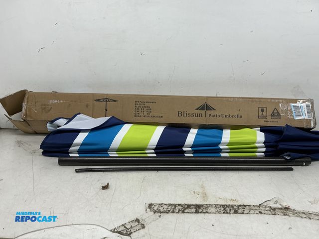 Lot 2-64180 - 9' Blue-Green Patio Umbrella