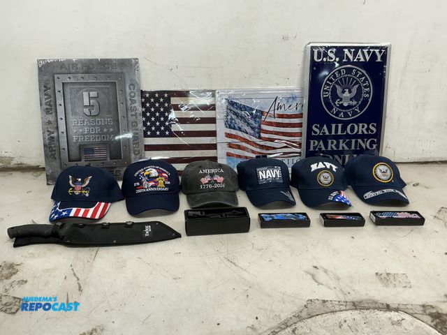 Lot 2-75403 - lot of Patriotic Memorabilia