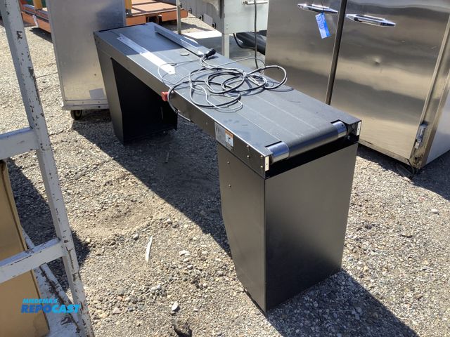 Lot 2-64235 - Walco Systems Variable speed conveyer 72x31x16in