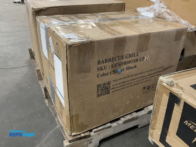 Lot 2-33388 - Barbecue grill GFSDR001SB-UP2 silver black