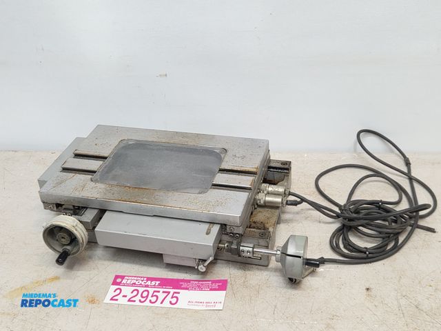 Lot 2-29575 - NIKON cross ways slotted table with leads.