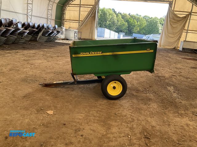 Lot 2-70587 - John Deere 15 Dump Cart Towable