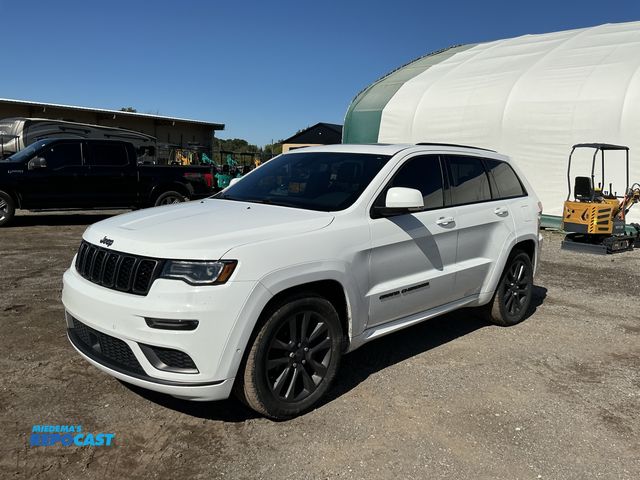 Lot 2-90866 - 2019 Jeep Grand Cherokee Overland 4WD SUV 4x4