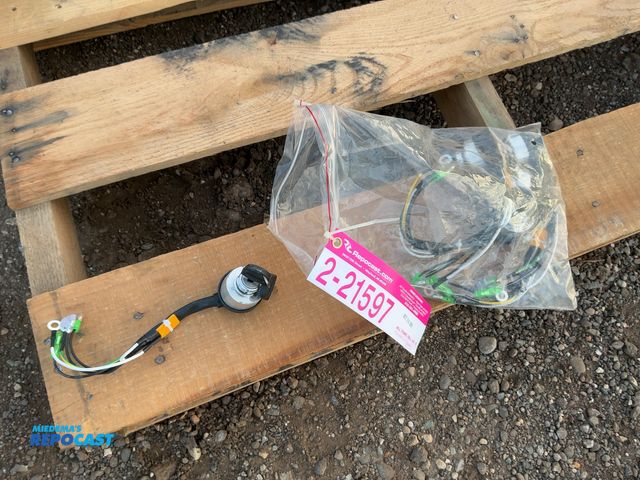 Lot 2-21597 - (5) New Key Ignition Switches for Chinese Mini Skid Steer/Excavator