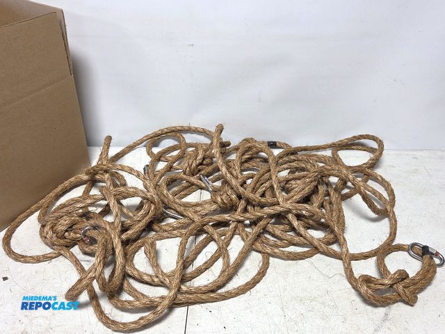 Lot 2-29487 - new, decorative twisted rope.