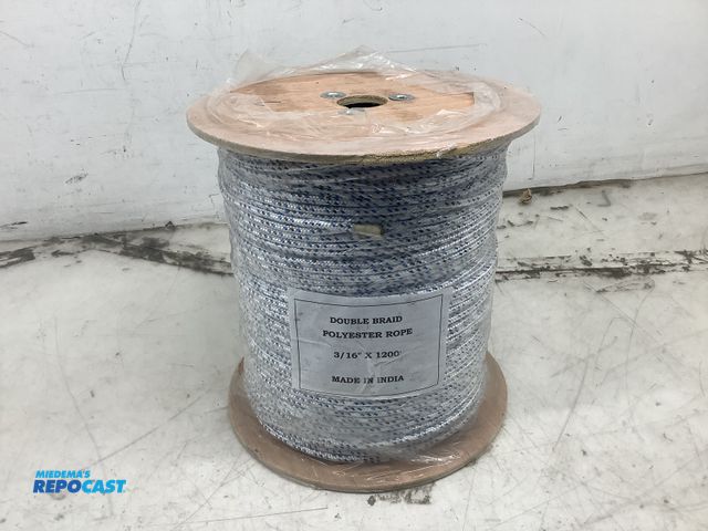 Lot 2-92834 - 3/16 x 1200' Double Braid Polyester Rope
