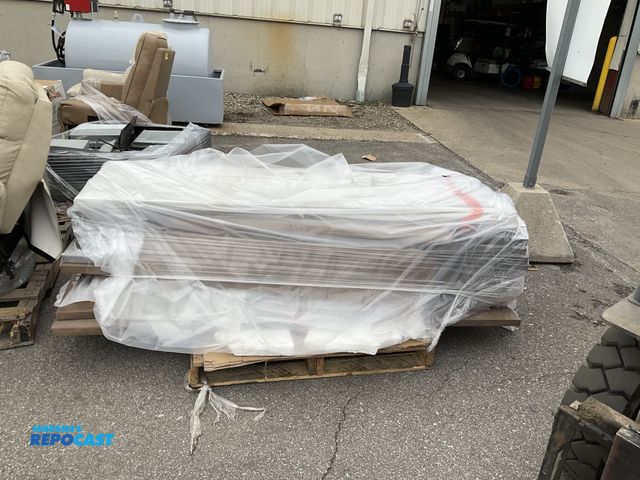 Lot 2-93837 - Skid of Assorted New RV Wooden Interior Doors, 2 Colors, See Pics for Some Sizing