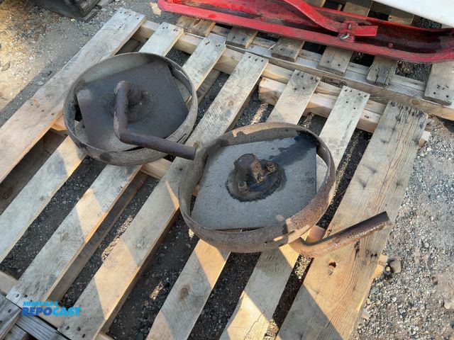 Lot 2-67507 - 2 international harvester farm implement depth gauge wheels, fully adjustable, steel wheels, on 1 in...