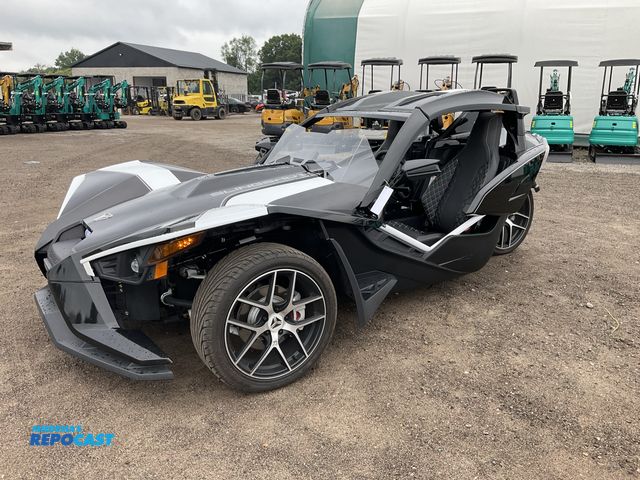 Lot 2-30474 - 2019 Polaris Slingshot GT T19AAPFAAY Motorcycle