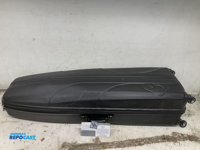 Lot 2-60417 - 1 New (1) New Samsonite molded golf bag travel case, with ABS shell, spinner wheels, internal compre...