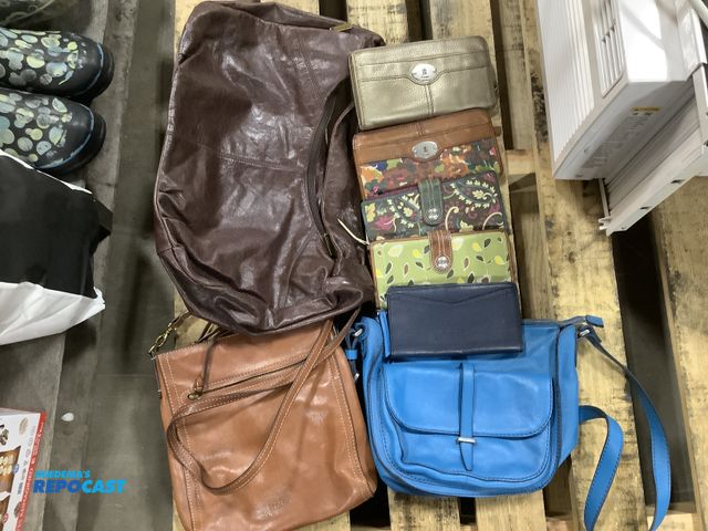 Lot 2-67005 - Box of assorted purses/handbags dark brown light brown and blue purses and 5 handbags/wallets with m...