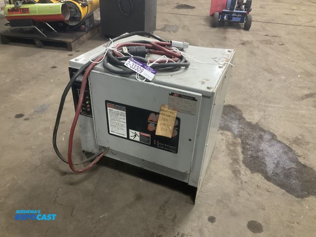 Lot 2-33309 - Hertner 36 volt industrial battery charger model 3TD18-865