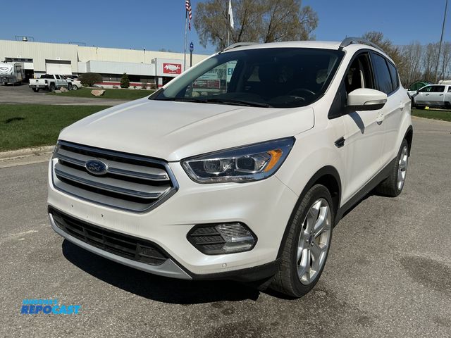 Lot 2-79726 - 2019 Ford Escape Titanium SUV FWD