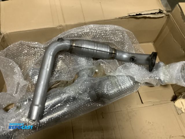 Lot 2-32678 - Lot of (2) direct fit automotive catalytic converter designed for exhaust system replacement
