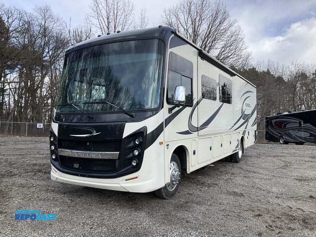 Lot 2-21589 - 2022 Entegra Coach 34G Vision XL Class A Motorhome RWD