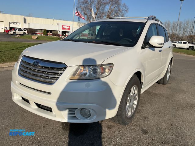 Lot 2-14230 - 2011 Subaru Tribeca Limited Hatchback AWD
