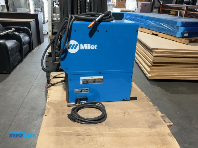 Lot 2-22604 - Miller Millermatic 350P industrial-grade, multi-process pulsed MIG welder