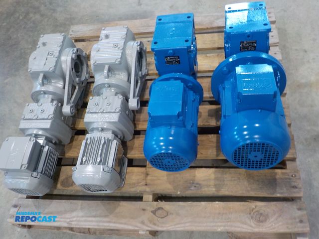 Lot 2-30299 - (4) Motor/gear box drive units. (2) Rossi type MR-V-80-U03A. 2 HP. 3 Phase. (2) Sew-eurodrive type S...