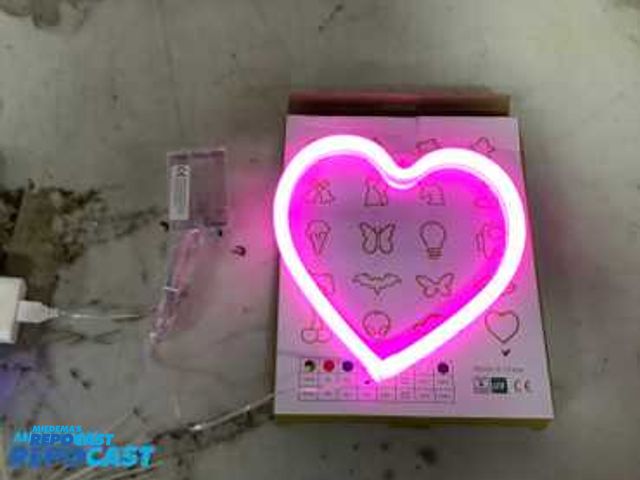 Lot 2-60958 - EnerG Pink led  heart usb/battery powered light