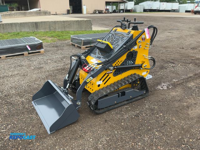 Lot 2-20367 - 2026 SDLANCH SSL60 Mini Skid Steer Loader