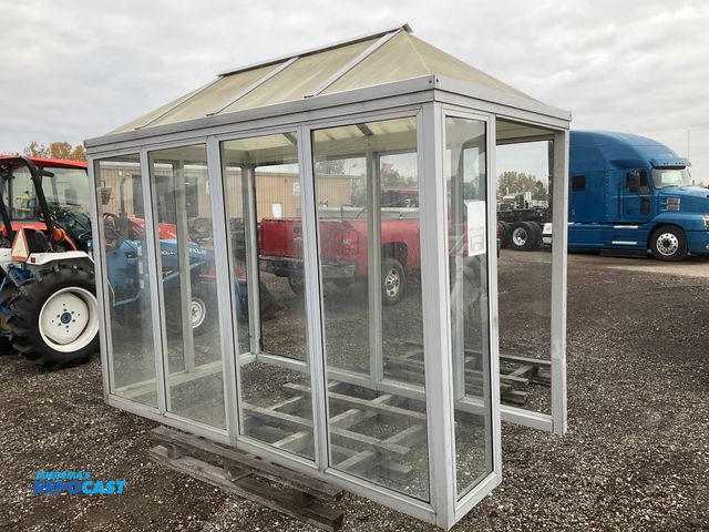 Lot 2-20698 - Handi Hut outdoor shelter building, 119”L x 61” x 99”T overall, aluminum frame, translucent corrugat...