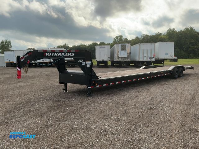 Lot 2-21466 - 2026 PJ Trailers 40' Tandem Axle Gooseneck Trailer