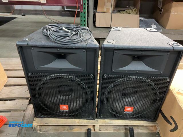 Lot 2-67790 - Pair of JBL speakers model MR925 with pair of aluminum ultimate speaker stands