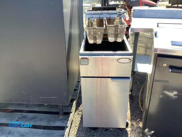 Lot 2-76796 - Gas Fryer - Cook rite with measurements of approximately 45” x 30.2” x 15.5”