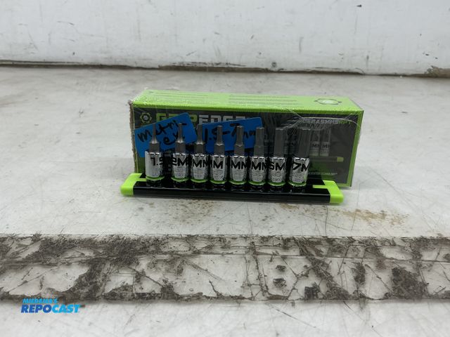 Lot 2-64077 - GripEdge Hex Bits - 1.5-7m long
