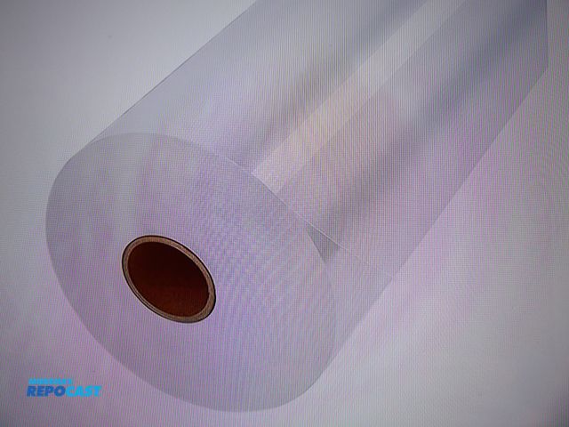 Lot 2-58275 - New Clear Plastic roll wrap 1 mil 60 x 1250 ' clear