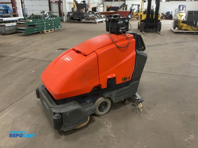 Lot 2-43281 - Minuteman PowerBoss Model CP2832 Easy Scrub Floor Scrubber, 366 Metered Hours, S/N: CCP28320852, 36 ...