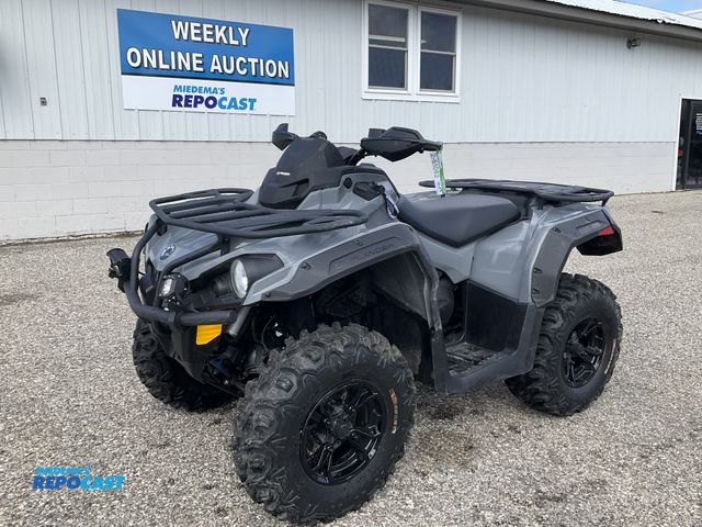 Lot 2-61082 - 2022 Can-Am Outlander 450 Quad 4-Wheeler