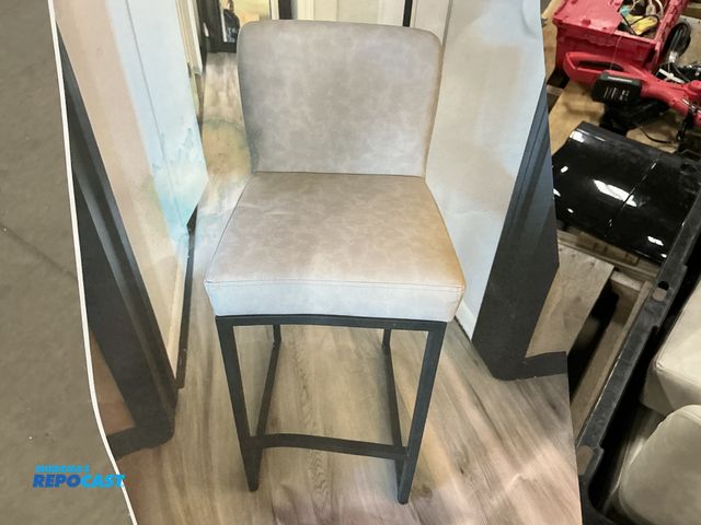 Lot 2-70609 - Set of stools - white cushioned with black legs