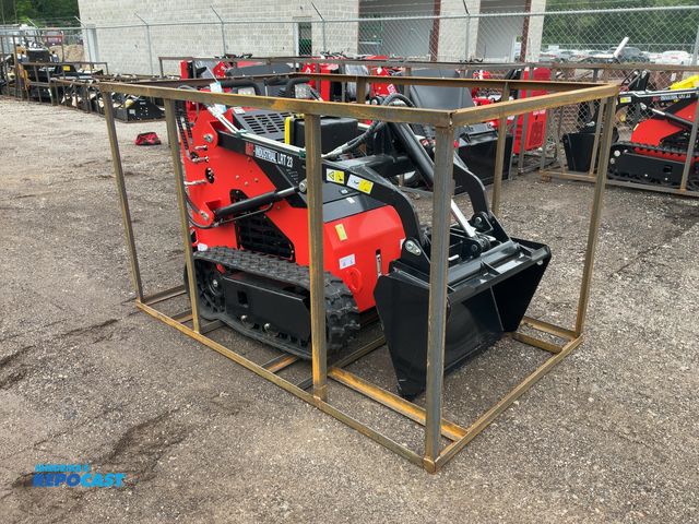 Lot 2-10899 - 2025 AGT LRT 23 Mini Skid Steer Loader