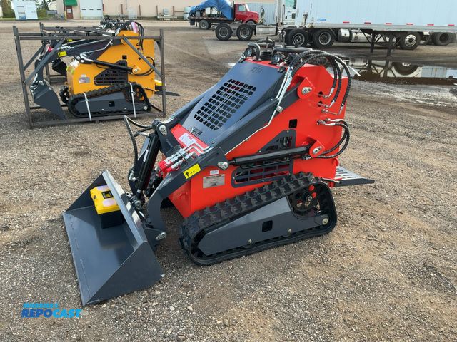 Lot 2-21626 - 2026 ZJG ZJ-380 Mini Skid Steer Loader