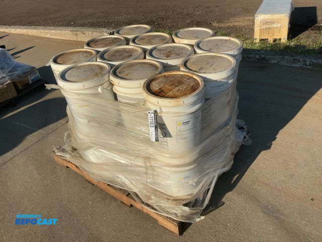Lot 2-11183 - (24) 5 Gallon Buckets of Eastern Oil Company Grease, Eastlube CSC #1, could be used for semi fifth w...