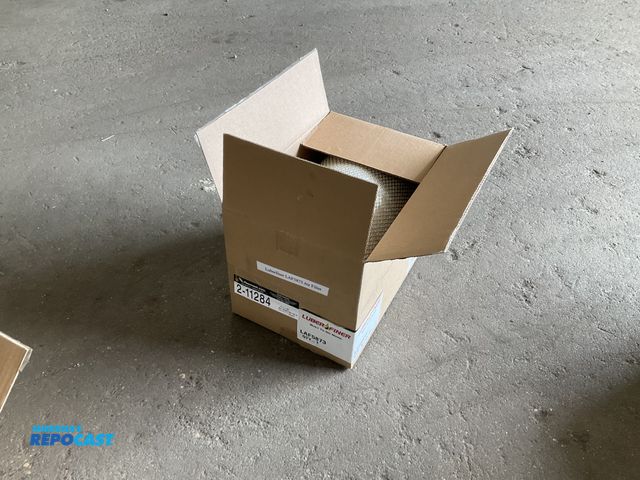 Lot 2-11284 - New Luberfiner LAF5873 air filter