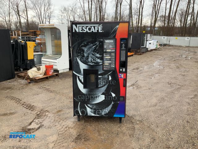 Lot 2-93766 - Crane 655 Vending machine