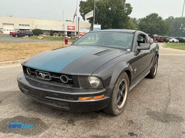 Lot 2-76849 - 2007 Ford MUSTANG Sports Car RWD