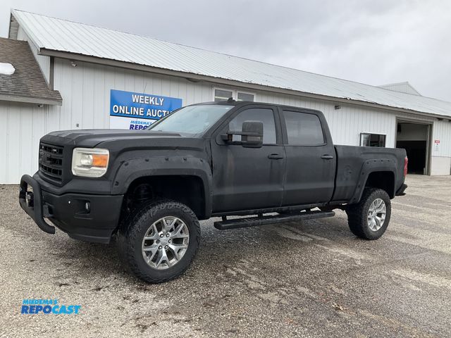 Lot 2-61035 - 2014 GMC Sierra 1500 SLT Crew Cab Pickup Truck 4x4
