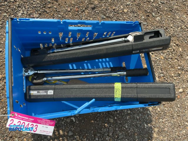 Lot 2-20433 - Lot of (5) Steelman 1/2" Drive Torque Wrenches, two say broke