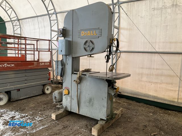 Lot 2-21222 - DoAll Bandsaw 36 Q
