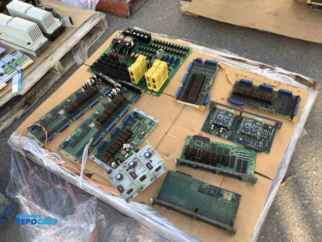 Lot 2-93295 - Lot of various sized circuit boards/panels, and a 3 ASC 102A flow 120V outlet