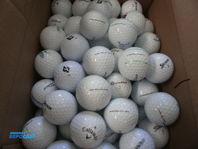 Lot 2-95626 - 100+ excellent golf balls including prov1, prov1x, callaway, bridgestone, titleist, kirkland, taylor...