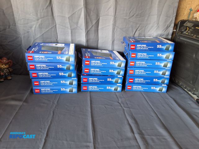Lot 2-76835 - (15) RCA AMPLIFIED FLAT HDTV INDOOR ANTENNA'S MULTI-DIRECTIONAL