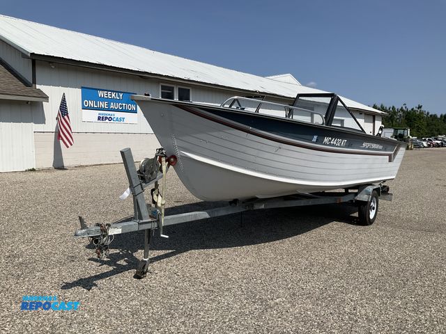 Lot 2-61993 - 1987 Bluefin Sportman 1900 19' Open Bow
