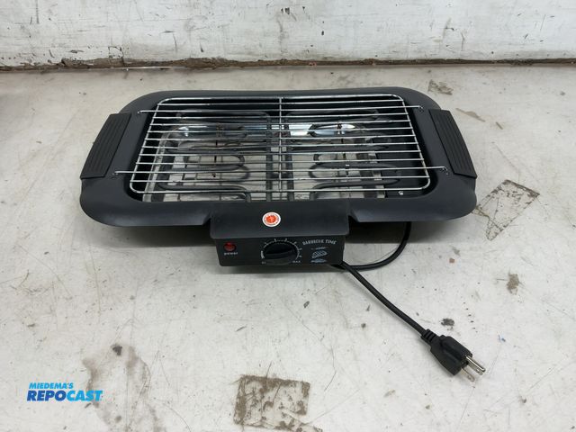 Lot 2-95949 - Electric barbecue grill