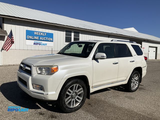 Lot 2-61122 - 2012 Toyota 4Runner SUV 4x4