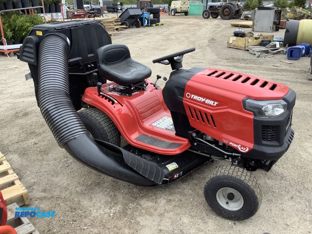 Lot 2-35250 - Troy-bilt 13A877BSA23 Riding Lawn Mower