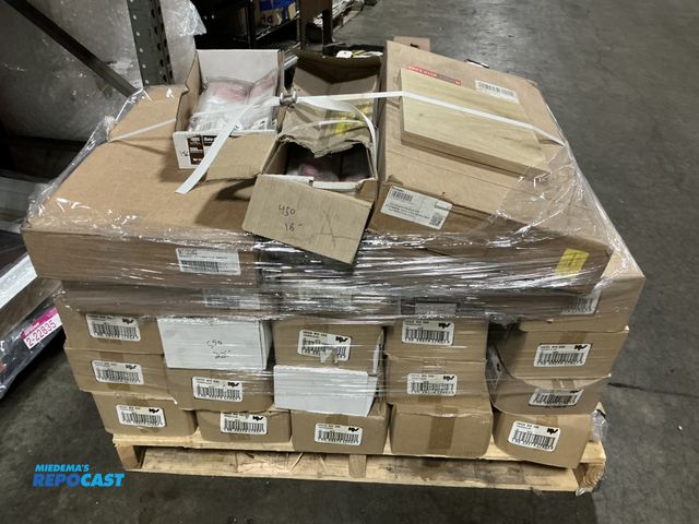 Lot 2-93984 - Skid Lot of KV Euro-Style Self-Close Drawer Slides 1805H 17.7”